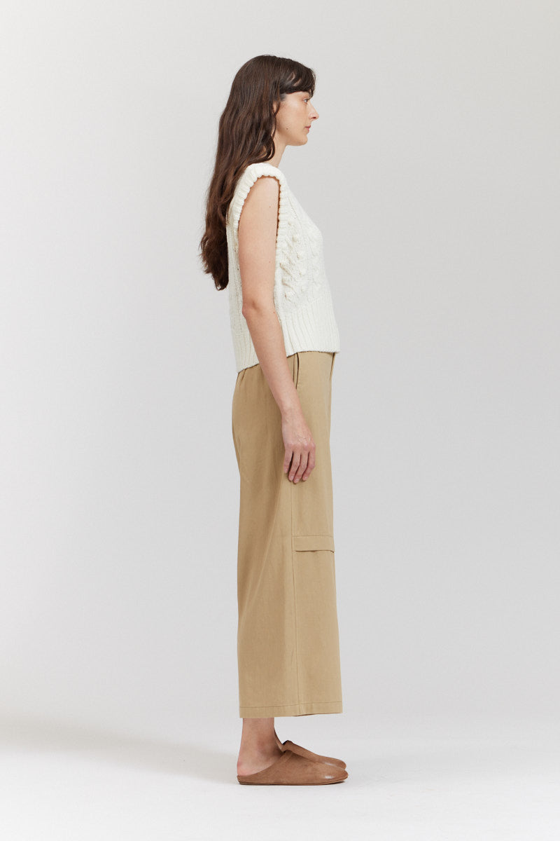 Knee Pleat Twill Pants
