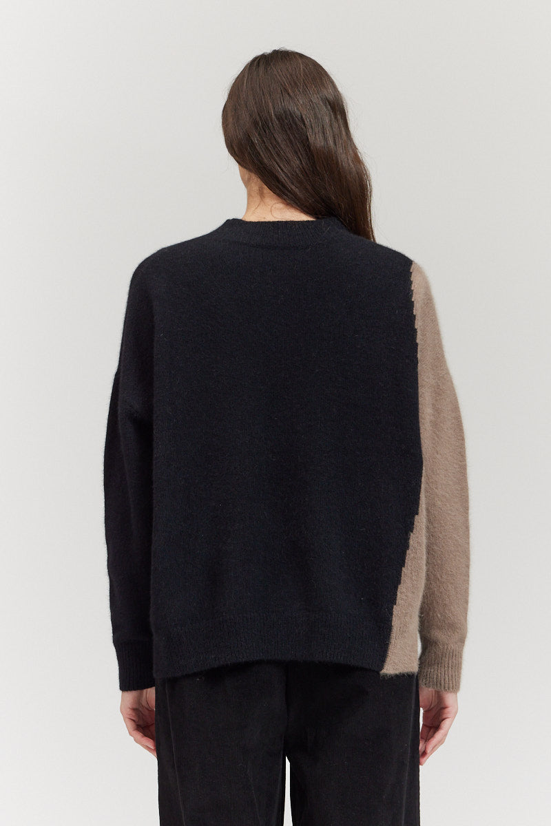Color Block Pullover Sweater