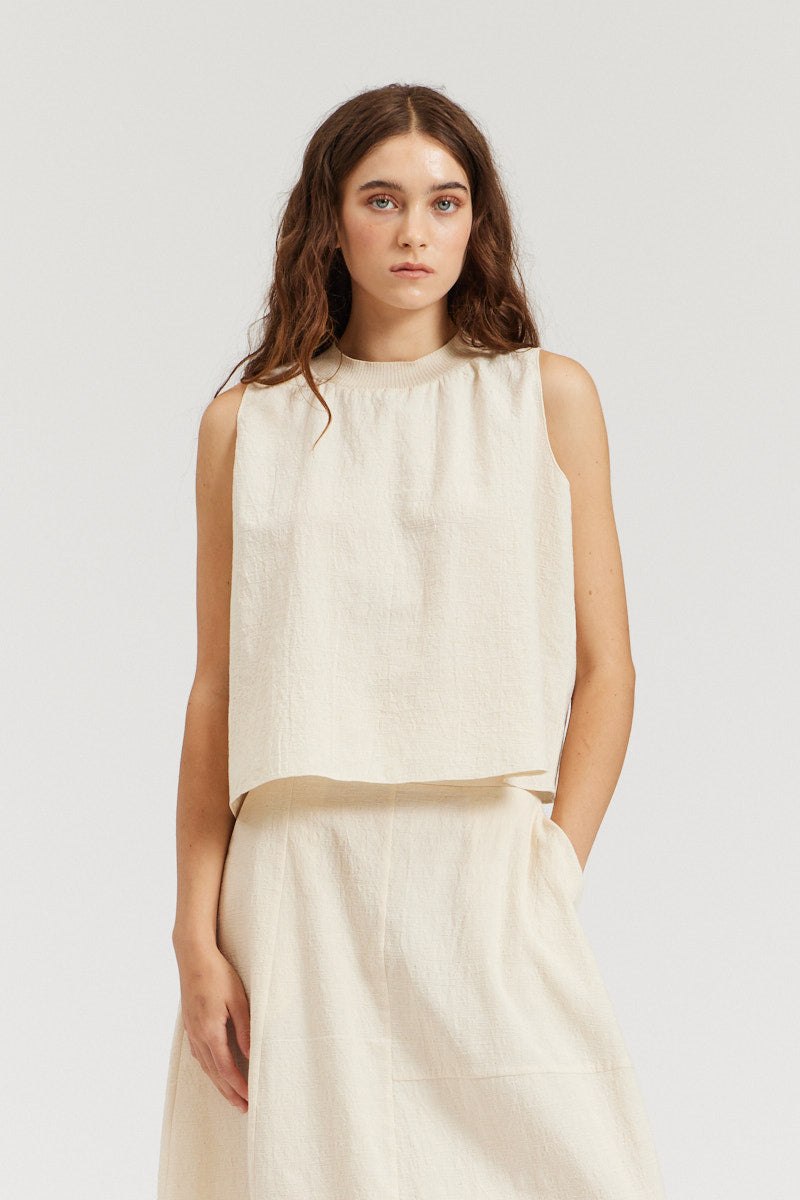 Knit Neckline Linen Blend Tank
