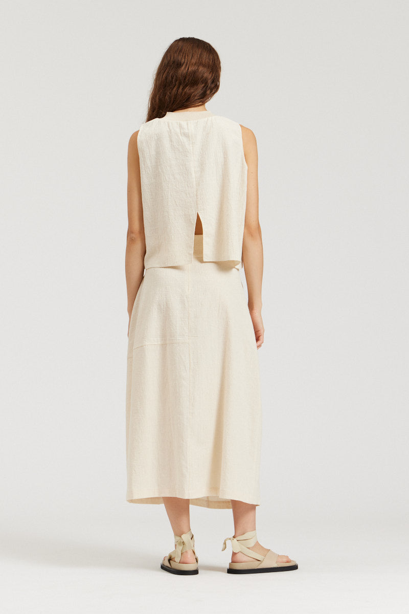 Knit Neckline Linen Blend Tank