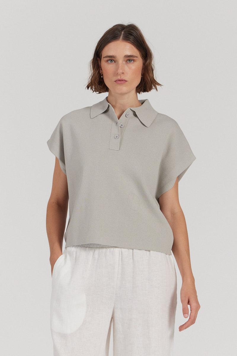 Collared Compact Knit Top