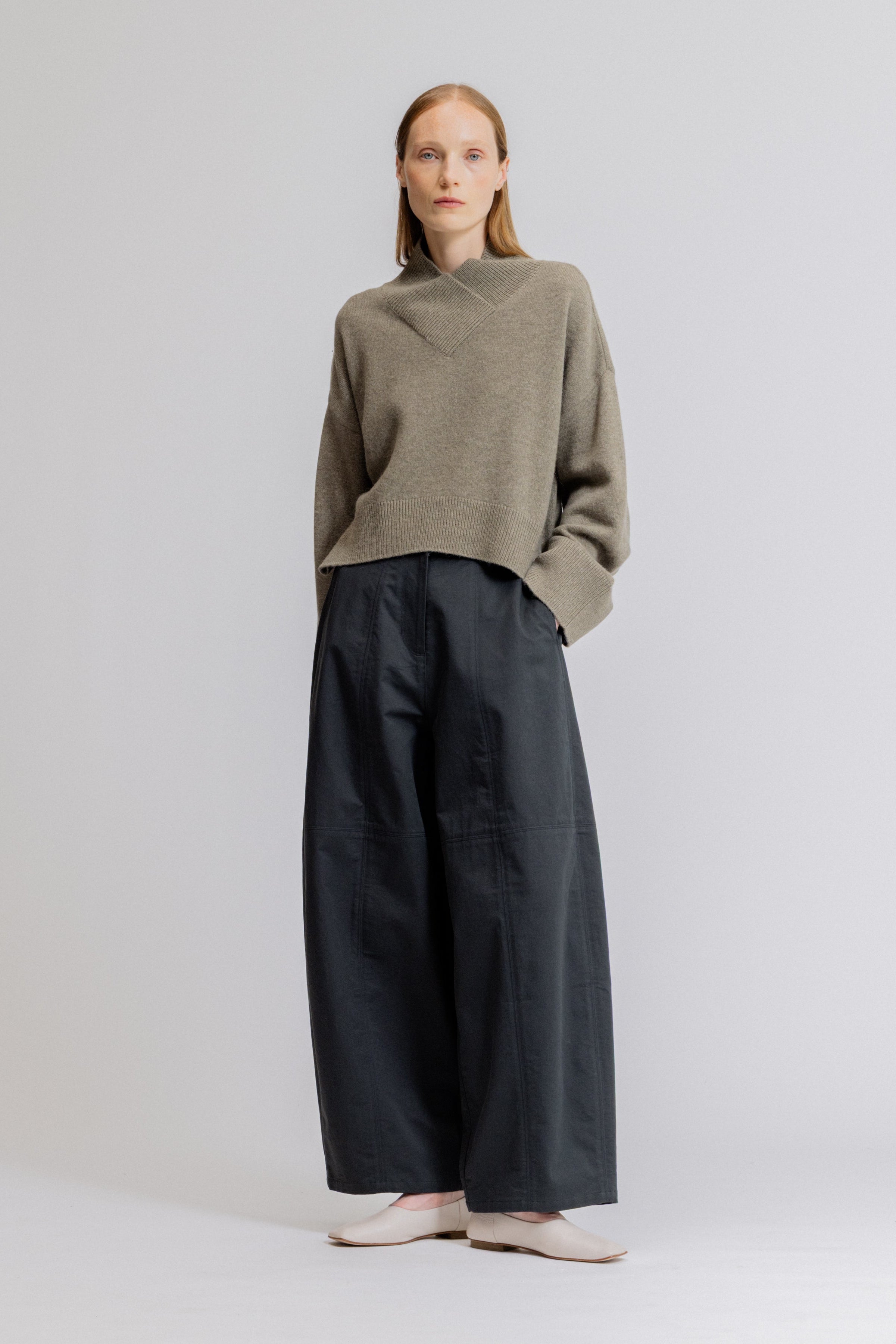 Seamed Barrel Pants