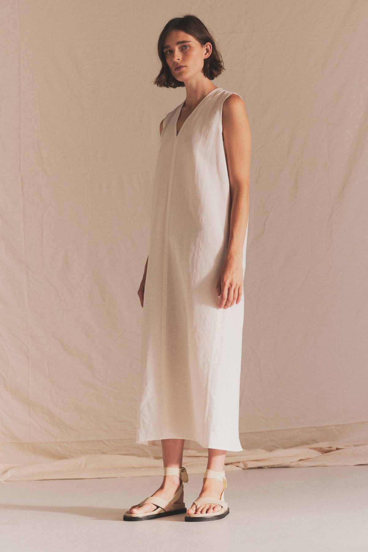 Linen Blend Shift Dress Off White / Medium Linen Blend Shift Dress Off White / Medium