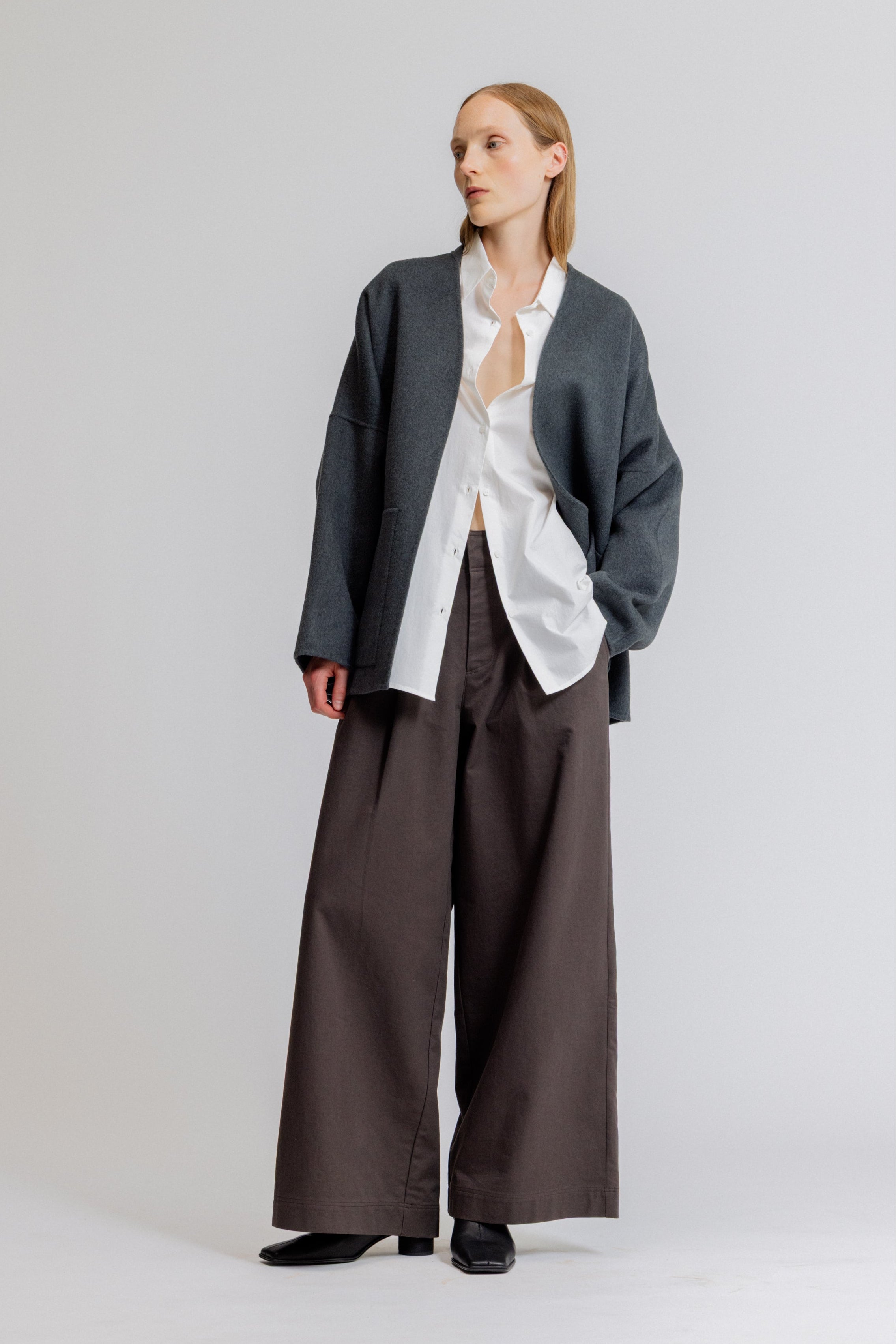 Wide Leg Tuck Pants