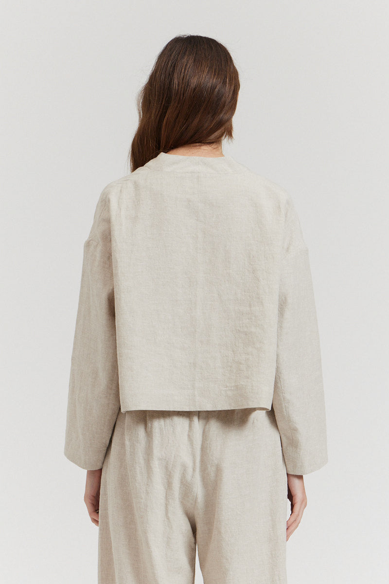 Collarless Cropped Blazer