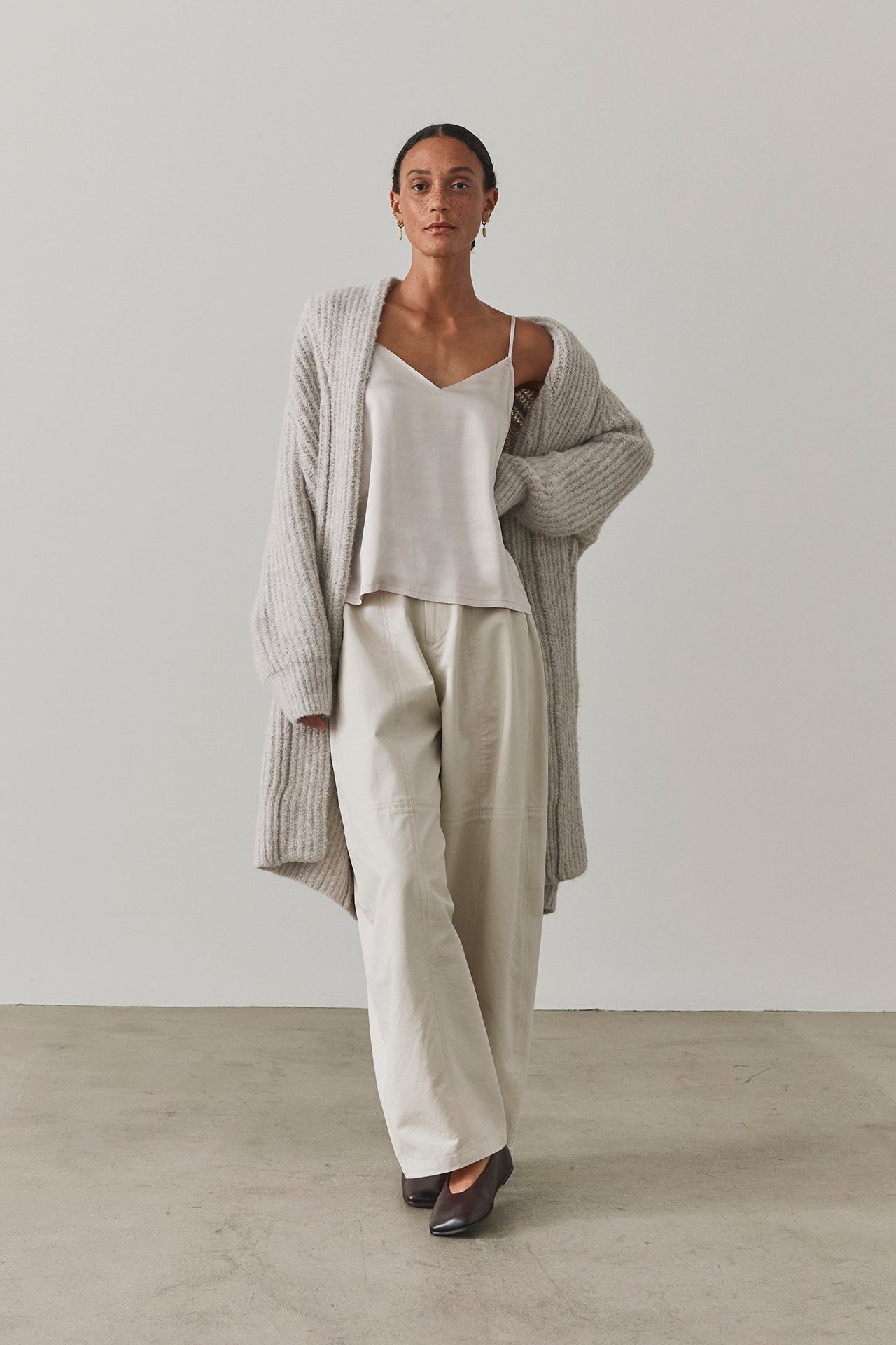 롱 숄 칼라 카디건