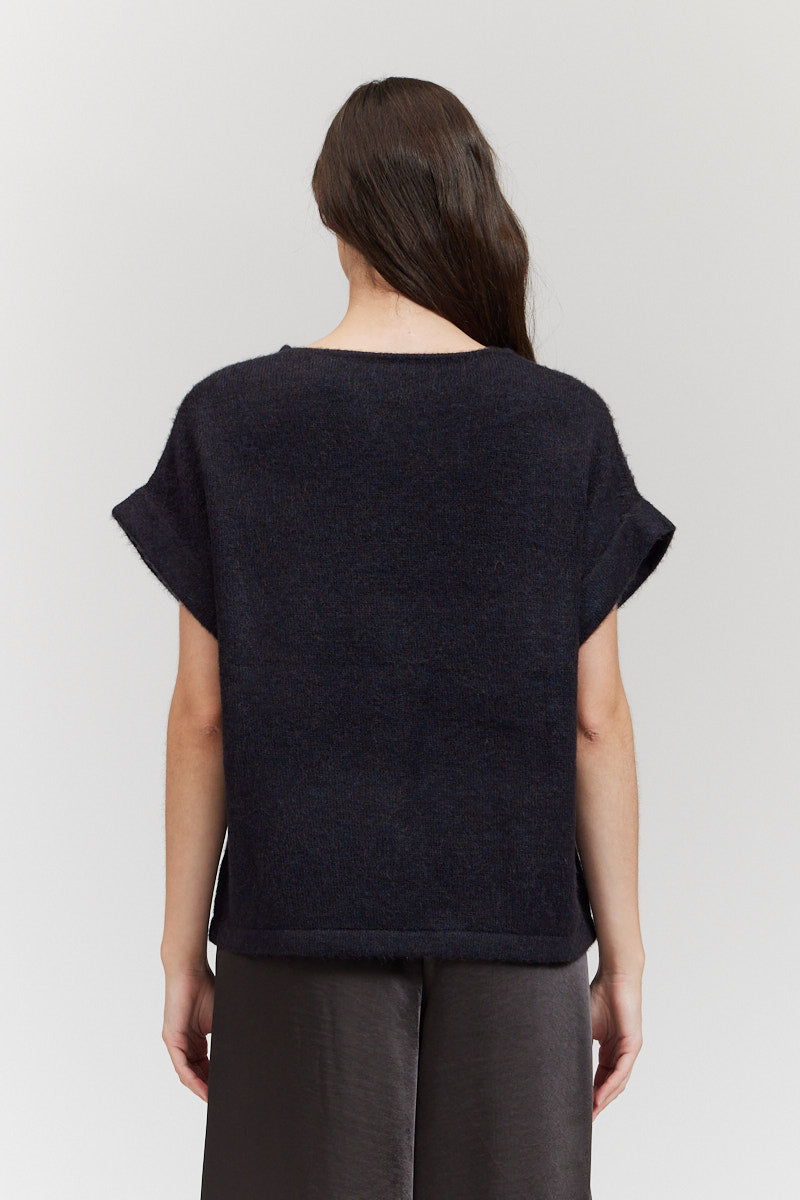 Short Sleeves Sweater Top