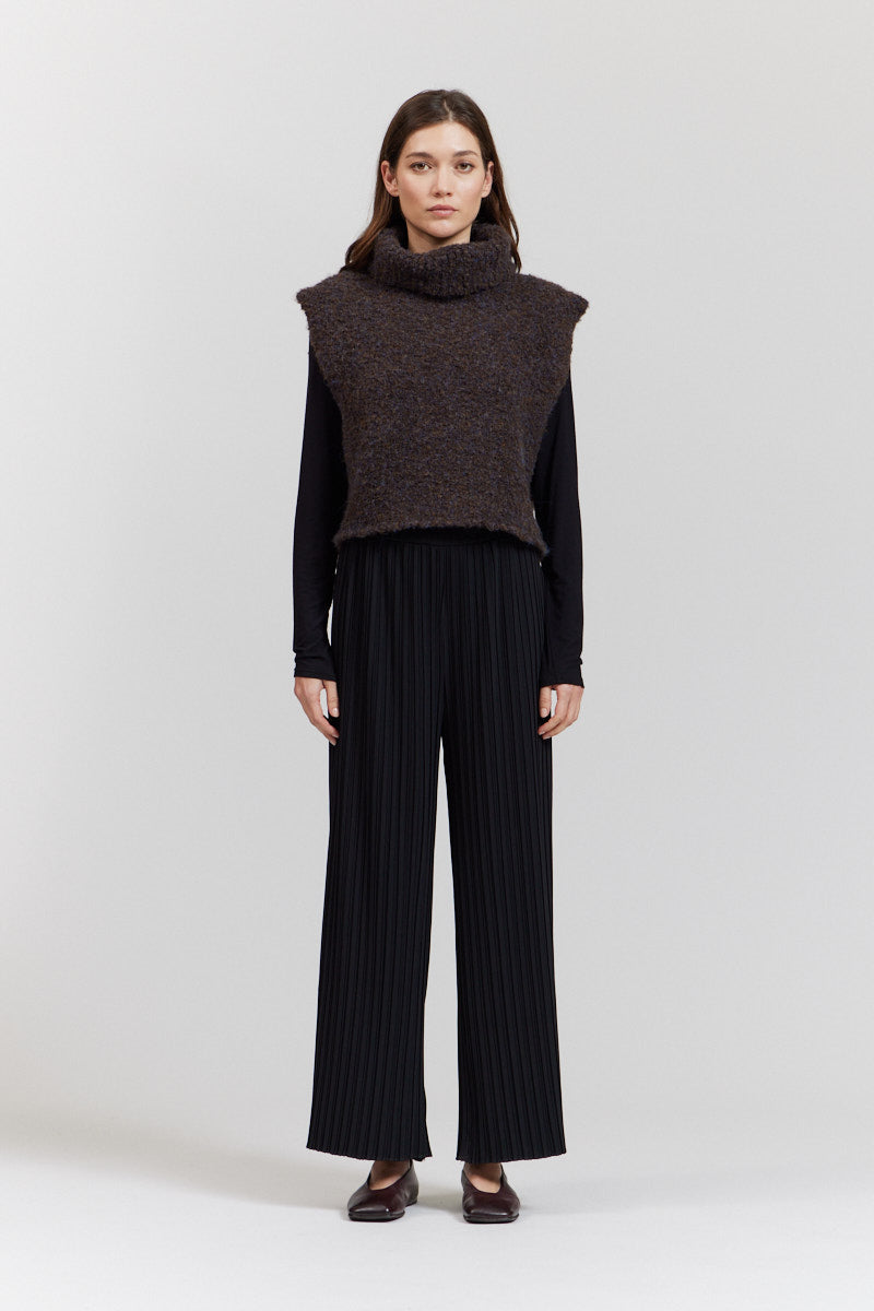 Textured Turtleneck Shell