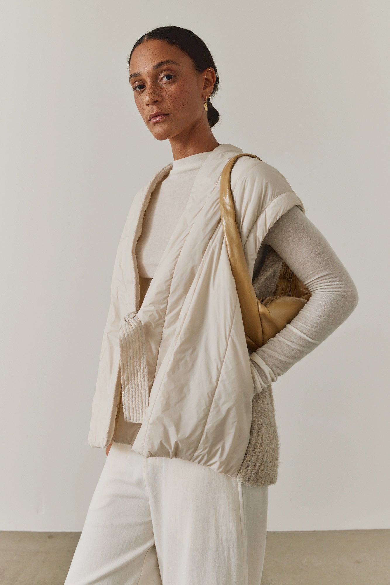 패딩 니트 조끼