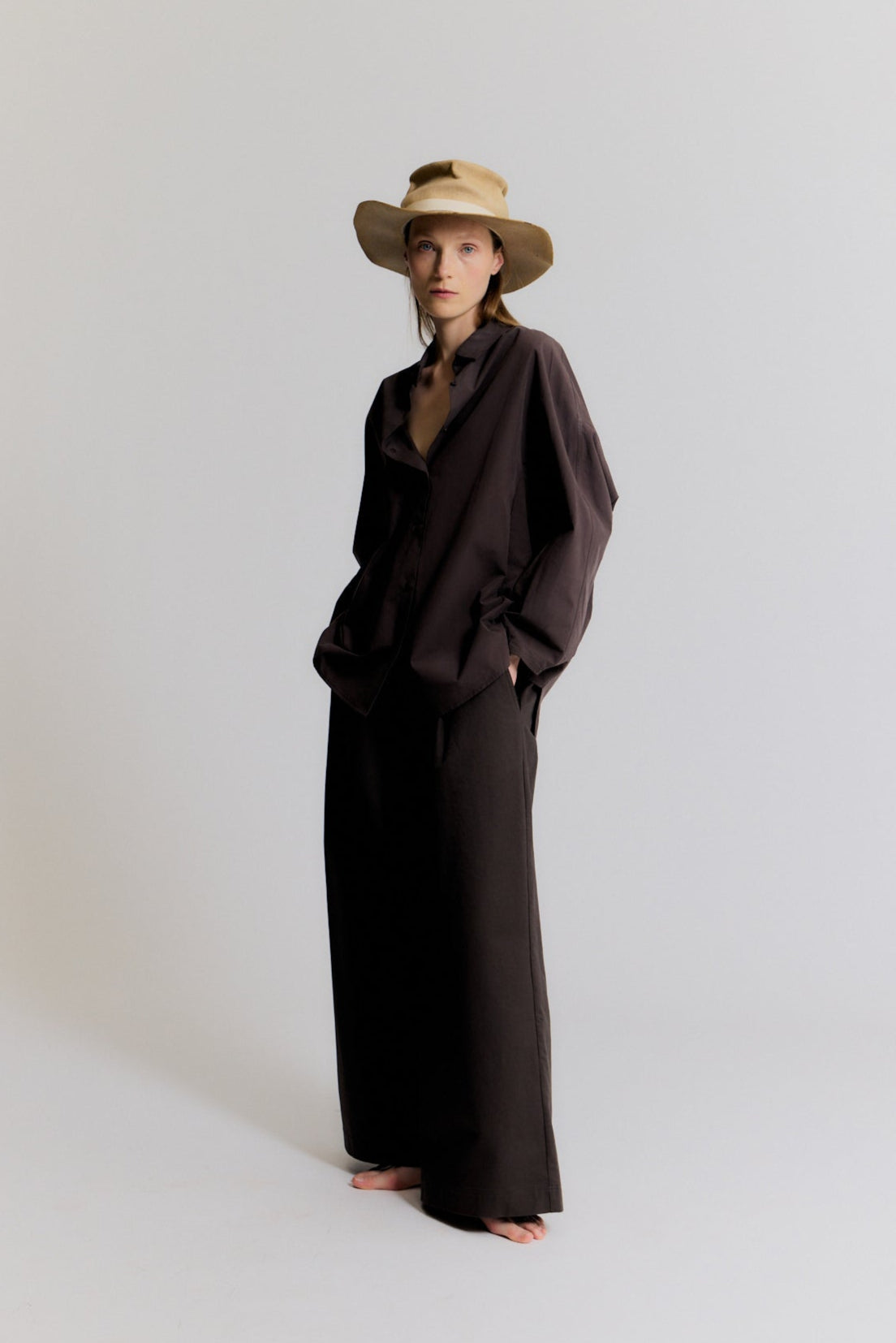 Wide Leg Tuck Pants