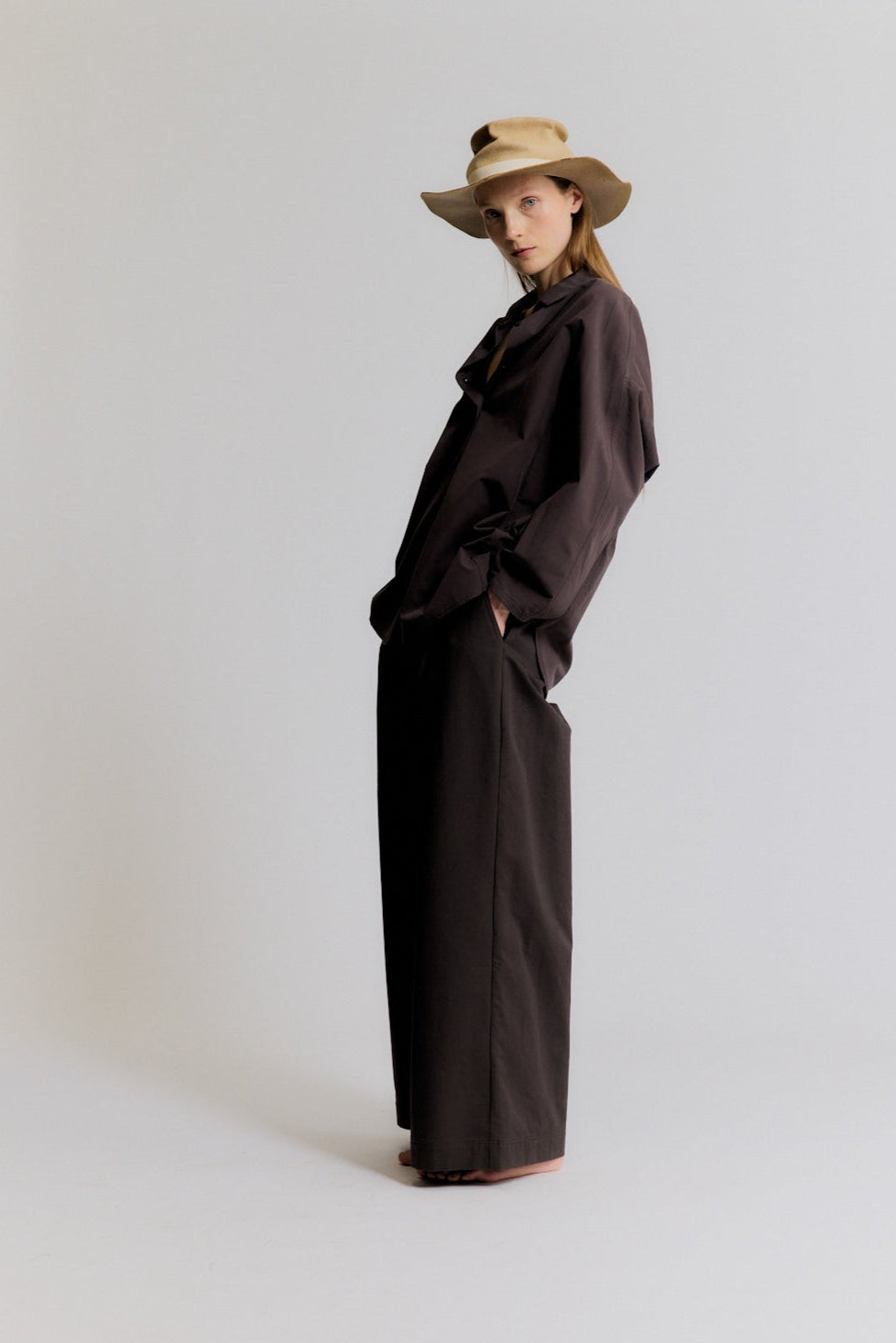 Wide Leg Tuck Pants