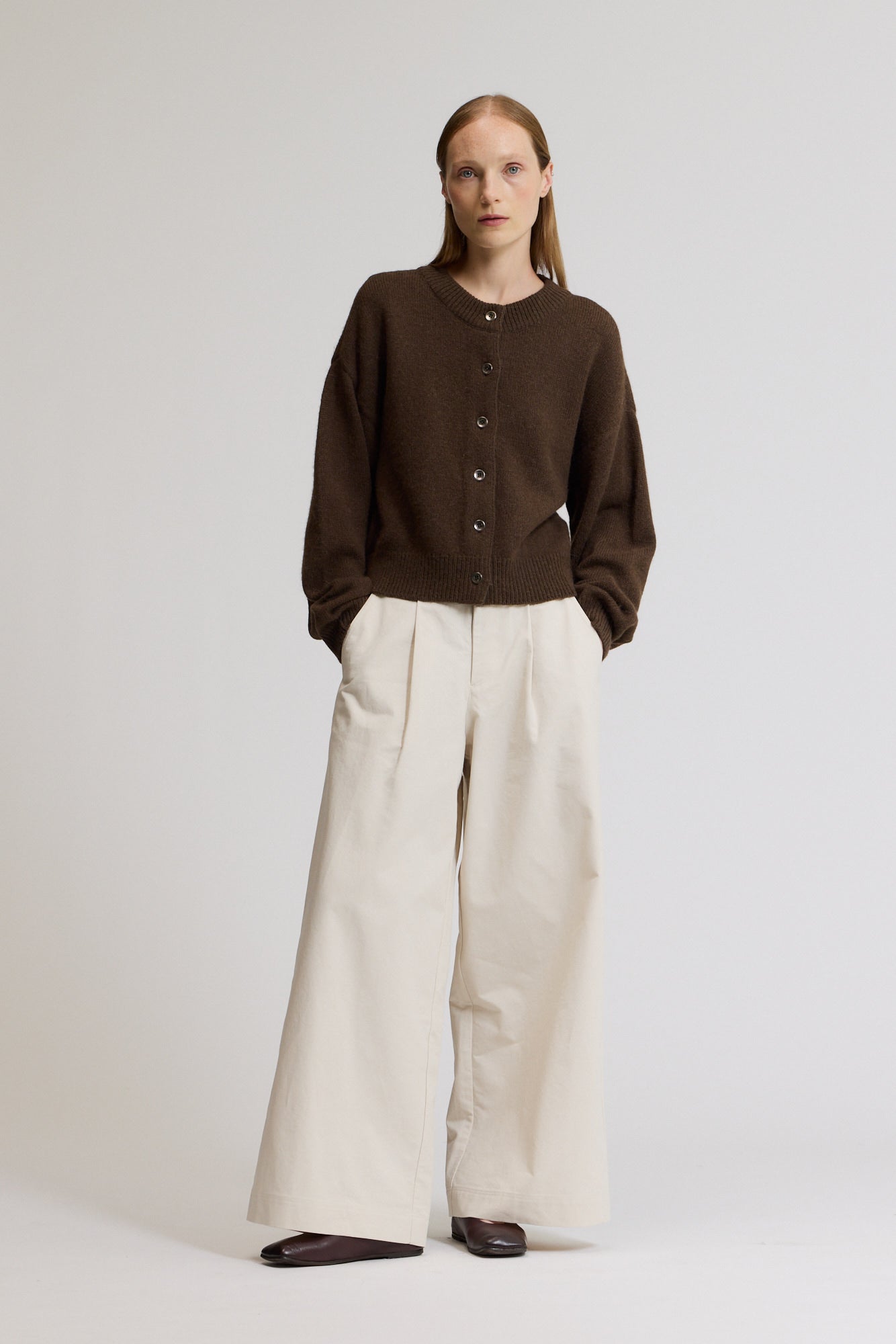 Wide Leg Tuck Pants
